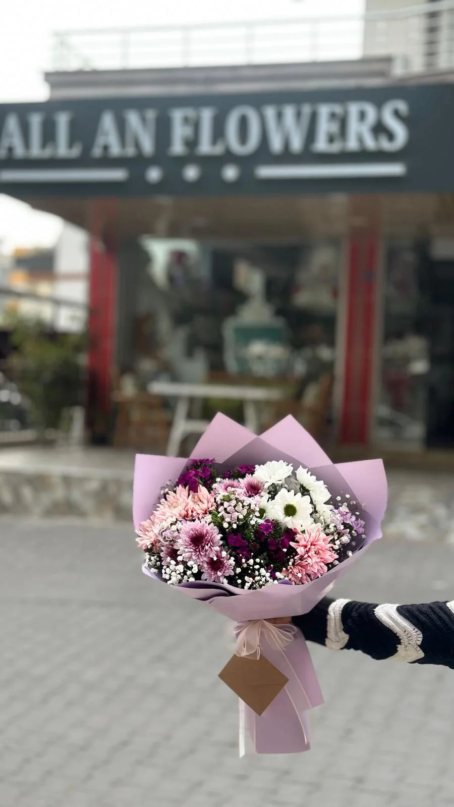 Pembe Kurdaleli Çiçek Buketi